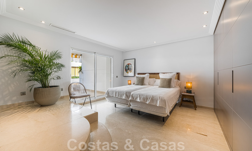 Ruim appartement te koop, volledig gerenoveerd in moderne stijl, gelegen in een begeerde area op de Golden Mile van Marbella 46429