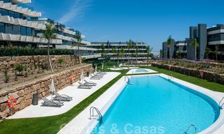 Instapklaar, modern 3-slaapkamer appartement te huur op langetermijn i/e golfresort o/d New Golden Mile, tussen Marbella en Estepona 45537 