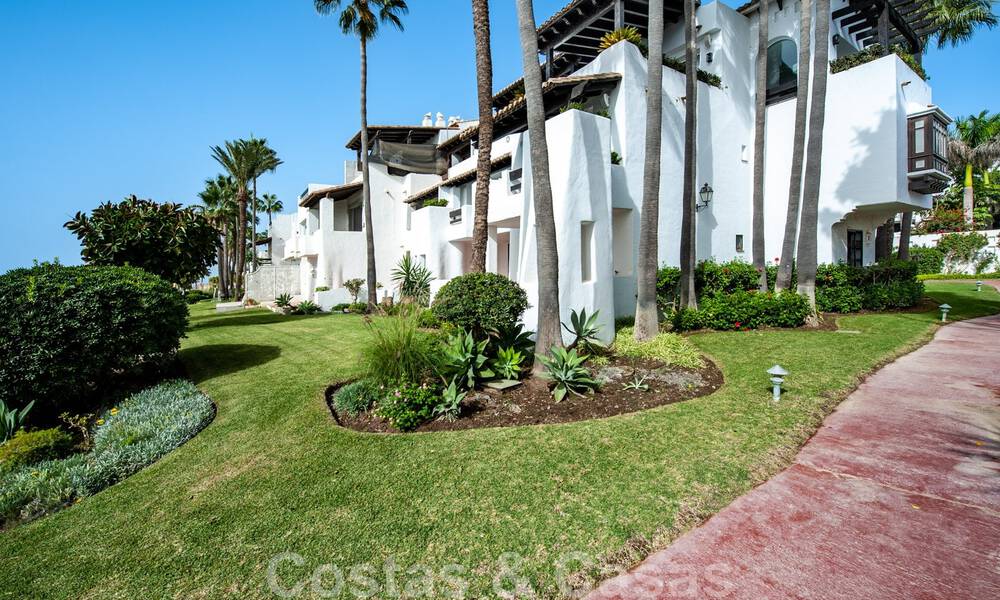 Eerstelijns strand appartementen te koop in Puente Romano, met zeezicht, aan de Golden Mile in Marbella 45684