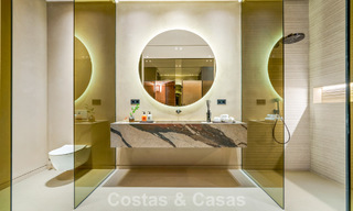 Avant-garde designervilla te koop met talrijke luxevoorzieningen in Nueva Andalucia, Marbella 786107 