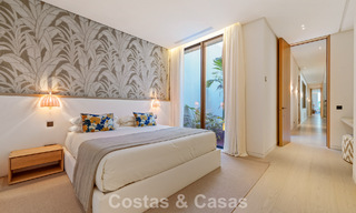 Avant-garde designervilla te koop met talrijke luxevoorzieningen in Nueva Andalucia, Marbella 786112 