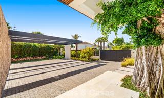 Avant-garde designervilla te koop met talrijke luxevoorzieningen in Nueva Andalucia, Marbella 786115 