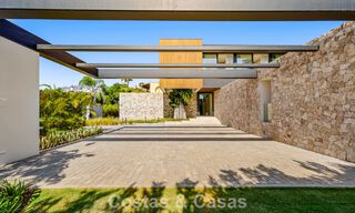 Avant-garde designervilla te koop met talrijke luxevoorzieningen in Nueva Andalucia, Marbella 786116 