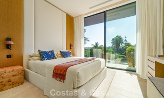 Avant-garde designervilla te koop met talrijke luxevoorzieningen in Nueva Andalucia, Marbella 786117 