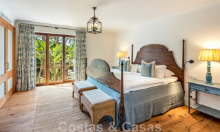 Boutique stijl villa te koop, op een steenworp afstand van het strand op Marbella’s begeerde Golden Mile 45714 