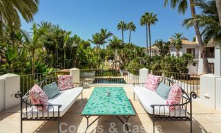 Boutique stijl villa te koop, op een steenworp afstand van het strand op Marbella’s begeerde Golden Mile 45733 