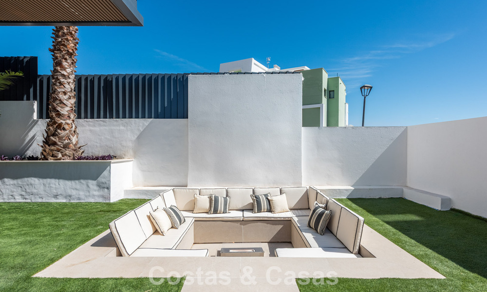 Elegante, moderne, nieuwbouwvilla´s te koop met panoramisch uitzicht vlak bij de golfbaan in Mijas’ golfvallei aan de Costa del Sol 797835