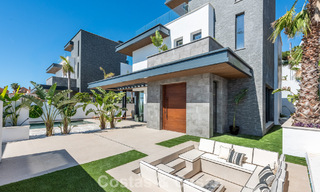 Elegante, moderne, nieuwbouwvilla´s te koop met panoramisch uitzicht vlak bij de golfbaan in Mijas’ golfvallei aan de Costa del Sol 797836 
