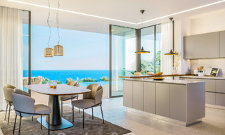 Perceel + moderne nieuwbouwvilla met zeezicht in een luxe woonproject te koop, dicht bij het strand in Manilva, Costa del Sol 46465 