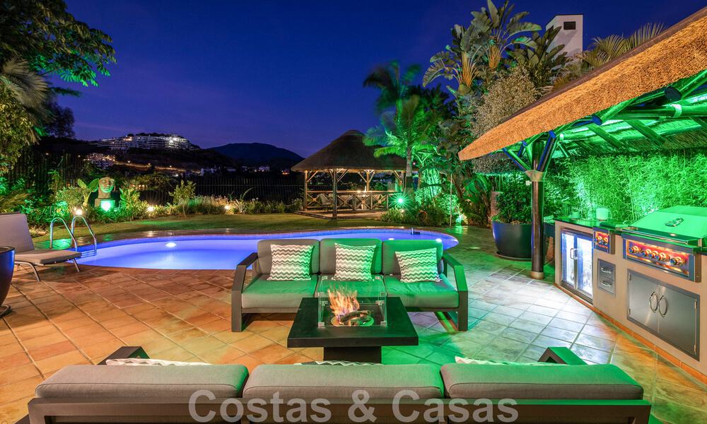 Unieke, mediterrane luxevilla te koop met rustgevend uitzicht op de golfbanen in een begeerde woonwijk in La Quinta, Benahavis - Marbella 48443