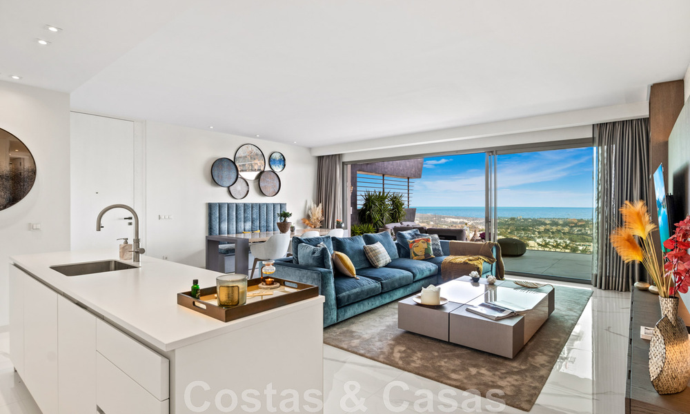 Instapklaar, eigentijds 3-slaapkamer appartement te koop met weids zeezicht in de heuvels van Benahavis - Marbella 46128