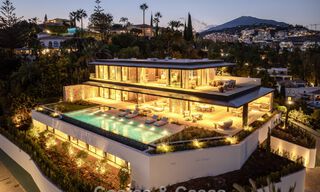 Majestueuze, eigentijdse nieuwbouwvilla te koop met subliem zeezicht in de heuvels van La Quinta te Benahavis - Marbella 786710 