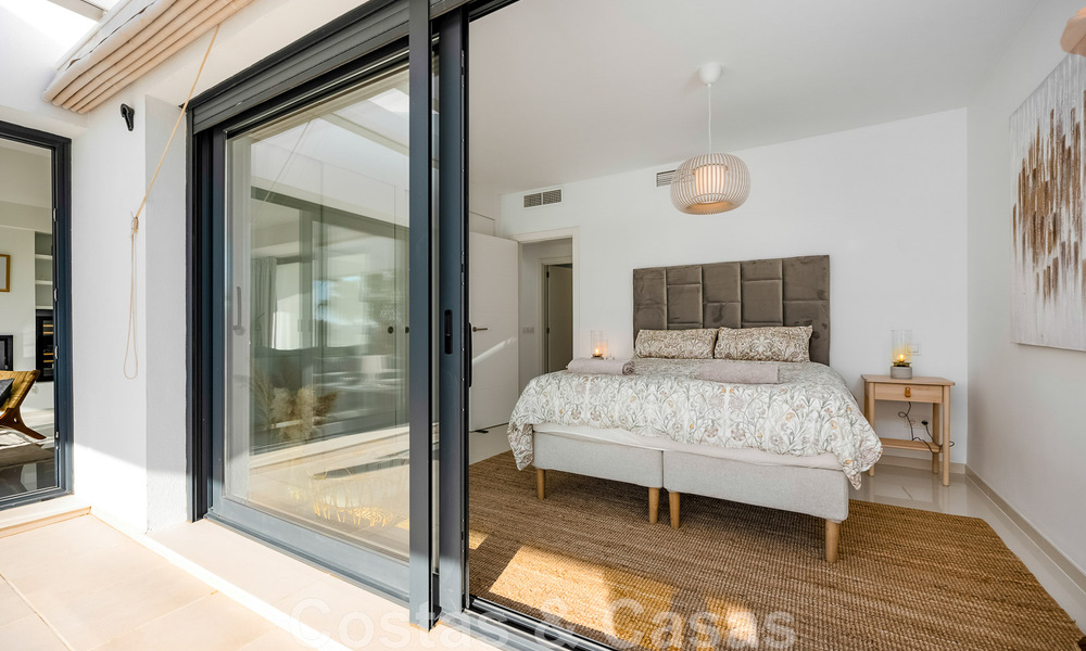 Instapklaar, eigentijds, luxepenthouse te koop met 3 slaapkamers in een beveiligd wooncomplex in Marbella - Benahavis 46478