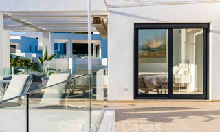 Instapklaar, eigentijds, luxepenthouse te koop met 3 slaapkamers in een beveiligd wooncomplex in Marbella - Benahavis 46484 