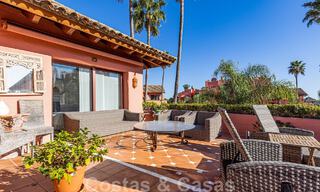 Luxe penthouse te koop in een vijfsterren wooncomplex aan het strand met prachtig zicht op zee, op de New Golden Mile tussen Marbella en Estepona 46584 