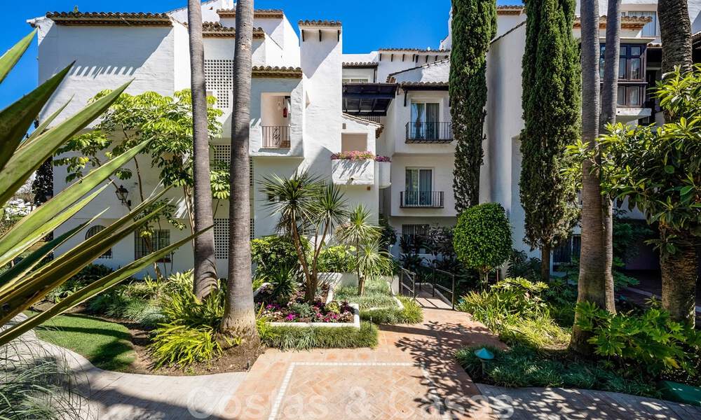 Schitterend 4- slaapkamers penthouse te koop in Puente Romano, op de Golden Mile in Marbella 47717