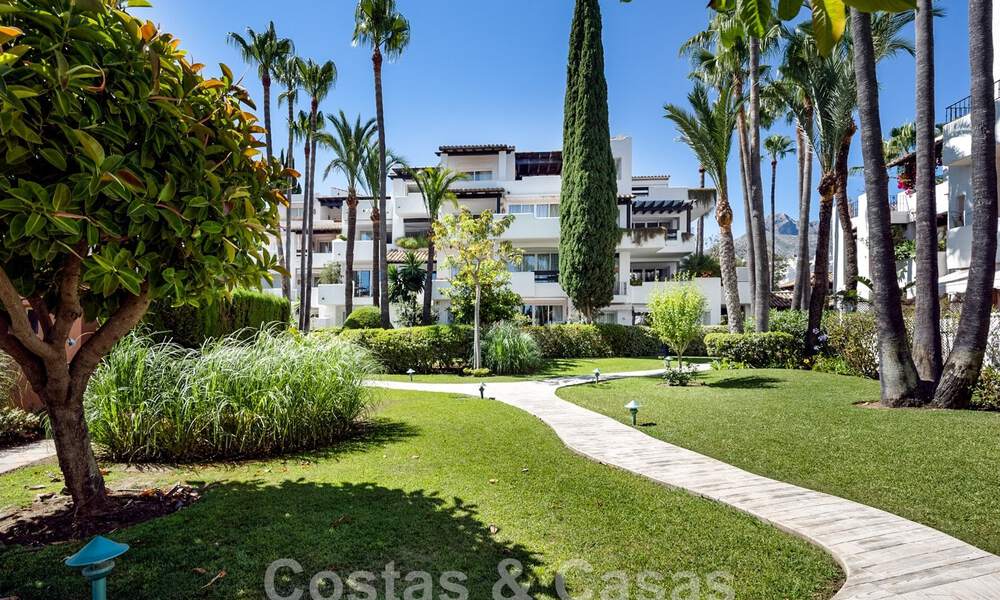 Schitterend 4- slaapkamers penthouse te koop in Puente Romano, op de Golden Mile in Marbella 47755