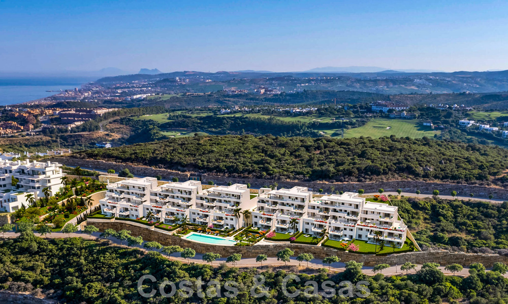 Nieuw project met luxueuze appartementen in een vijfsterren golfresort tussen Marbella en Sotogrande, Costa del Sol 46880