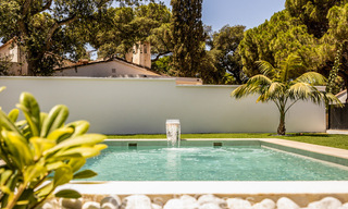 Prachtige, gelijkvloerse, modern Andalusische villa te koop, op loopafstand van het strand in Elviria, ten oosten van Marbella centrum 46914 