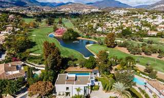 Ruime, verfijnde designervilla te koop, frontlinie Las Brisas Golf in het hartje van Nueva Andalucia, Marbella 47272 