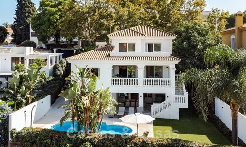 Charmante, eigentijds gerenoveerde luxevilla te koop op wandelafstand van alle voorzieningen in Nueva Andalucia – Marbella 47114