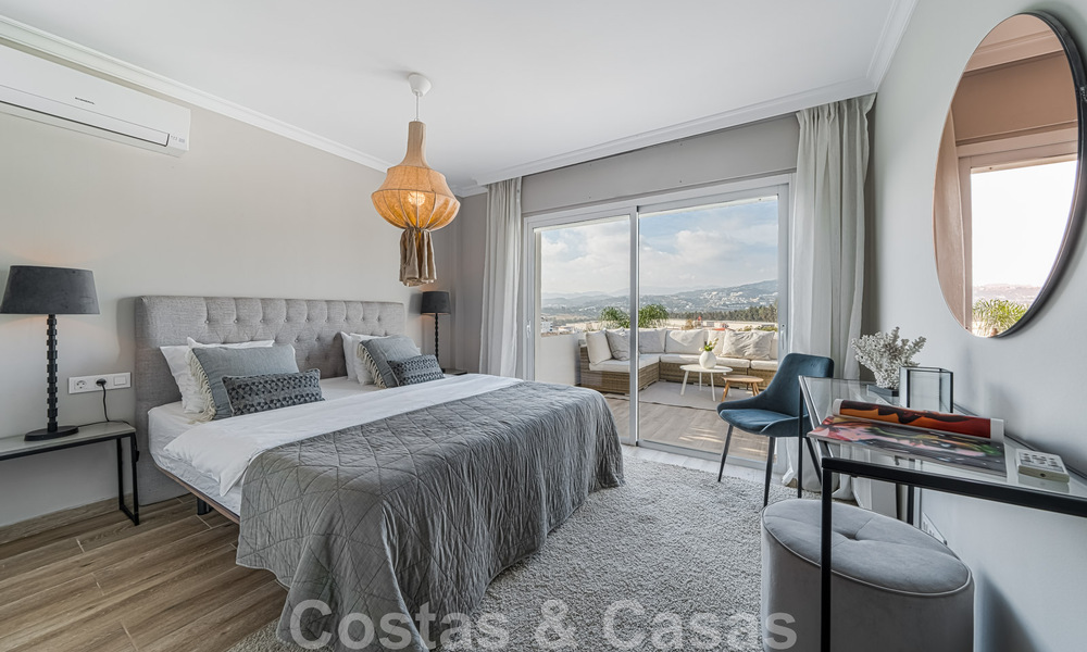 Charmante, eigentijds gerenoveerde luxevilla te koop op wandelafstand van alle voorzieningen in Nueva Andalucia – Marbella 47122