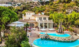 Spaanse luxevilla te koop met panoramisch zeezicht op loopafstand van Mijas Pueblo, Costa del Sol 47175 