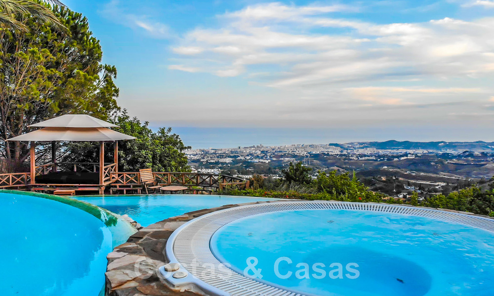 Spaanse luxevilla te koop met panoramisch zeezicht op loopafstand van Mijas Pueblo, Costa del Sol 47176