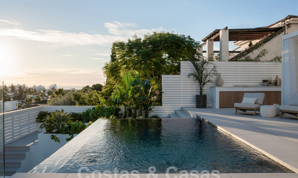 Prachtig gerenoveerde villa, in een Mediterrane stijl met een eigentijds design in Nueva Andalucia, Marbella 61257