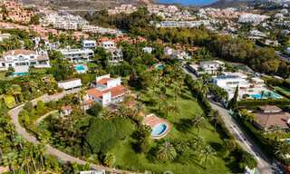 Investeringsopportuniteit! Bouwgrond van bijna 8.000m² te koop in een exclusieve villawijk van Nueva Andalucia, Marbella 47606 