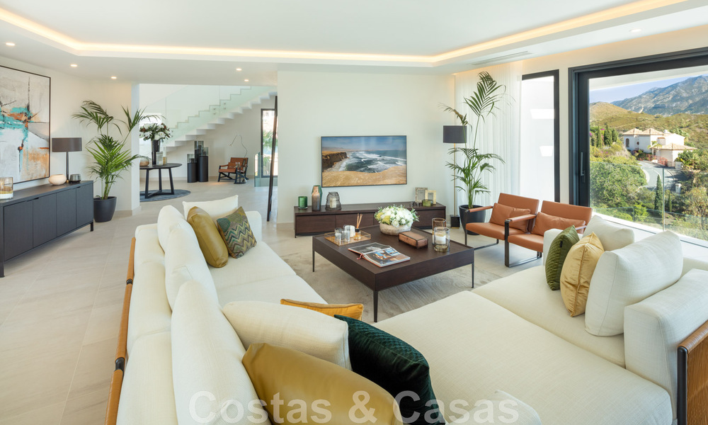 Architectonische luxevilla te koop met panoramisch zeezicht, in een begeerde woonwijk in La Quinta, Benahavis - Marbella 47968