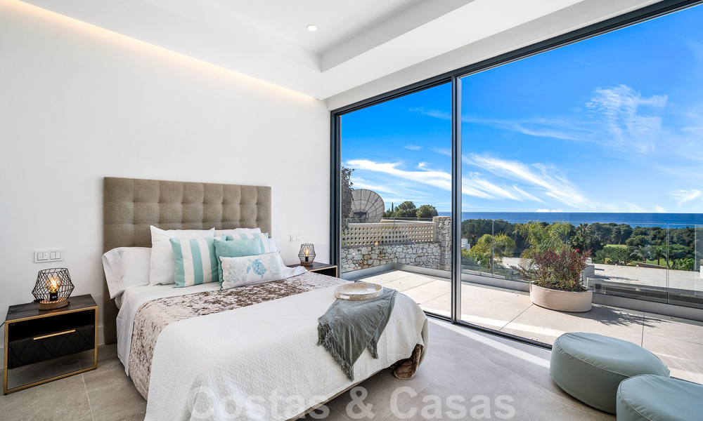 Moderne nieuwbouwvilla met infinity pool en panoramisch zeezicht te koop ten oosten van Marbella centrum 51924