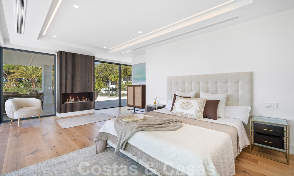 Moderne nieuwbouwvilla met infinity pool en panoramisch zeezicht te koop ten oosten van Marbella centrum 51928