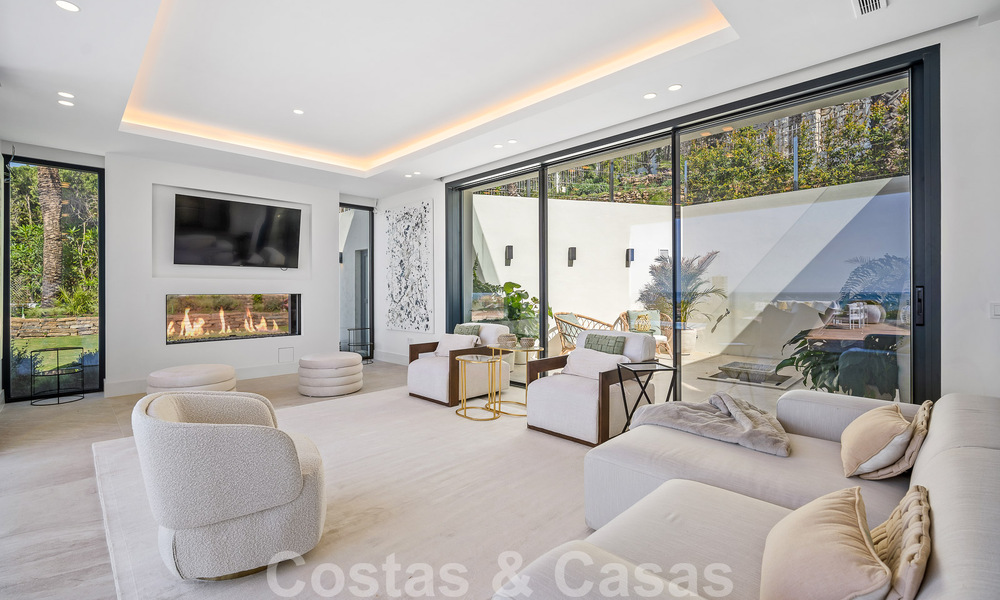 Moderne nieuwbouwvilla met infinity pool en panoramisch zeezicht te koop ten oosten van Marbella centrum 51936