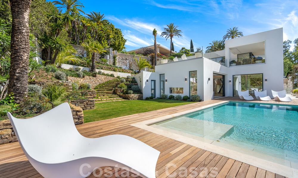 Moderne nieuwbouwvilla met infinity pool en panoramisch zeezicht te koop ten oosten van Marbella centrum 51939