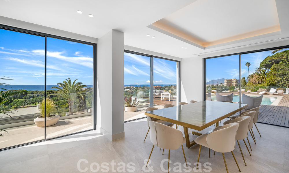 Moderne nieuwbouwvilla met infinity pool en panoramisch zeezicht te koop ten oosten van Marbella centrum 51941