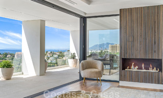 Moderne nieuwbouwvilla met infinity pool en panoramisch zeezicht te koop ten oosten van Marbella centrum 51950 