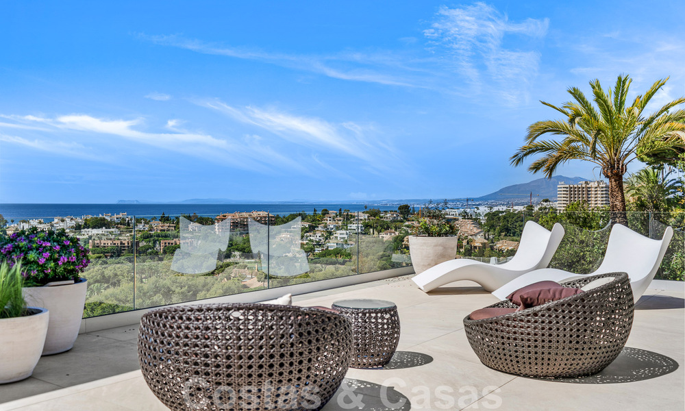 Moderne nieuwbouwvilla met infinity pool en panoramisch zeezicht te koop ten oosten van Marbella centrum 51952