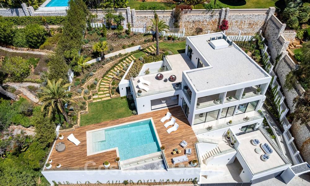 Moderne nieuwbouwvilla met infinity pool en panoramisch zeezicht te koop ten oosten van Marbella centrum 51955