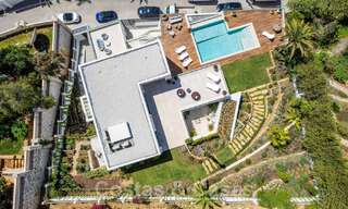 Moderne nieuwbouwvilla met infinity pool en panoramisch zeezicht te koop ten oosten van Marbella centrum 51957 