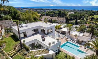Moderne nieuwbouwvilla met infinity pool en panoramisch zeezicht te koop ten oosten van Marbella centrum 51960 