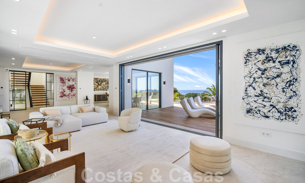 Moderne nieuwbouwvilla met infinity pool en panoramisch zeezicht te koop ten oosten van Marbella centrum 51963