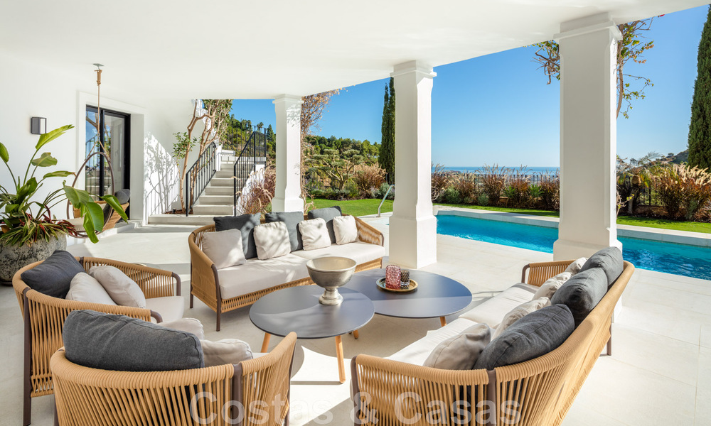 Voortreffelijke luxevilla te koop in een Mediterrane stijl met een eigentijds design op een verhoogde positie in El Madroñal, Benahavis - Marbella 48114