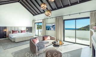 Voortreffelijke luxevilla te koop in een Mediterrane stijl met een eigentijds design op een verhoogde positie in El Madroñal, Benahavis - Marbella 48153 
