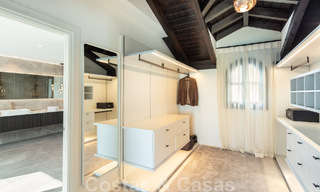 Voortreffelijke luxevilla te koop in een Mediterrane stijl met een eigentijds design op een verhoogde positie in El Madroñal, Benahavis - Marbella 48155 