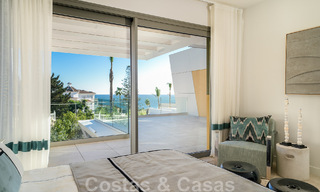 Schitterende show woning te koop in een nieuwbouwproject, bestaande uit halfvrijstaande villa’s met zeezicht in een luxueus resort Mijas, Costa del Sol 48589 