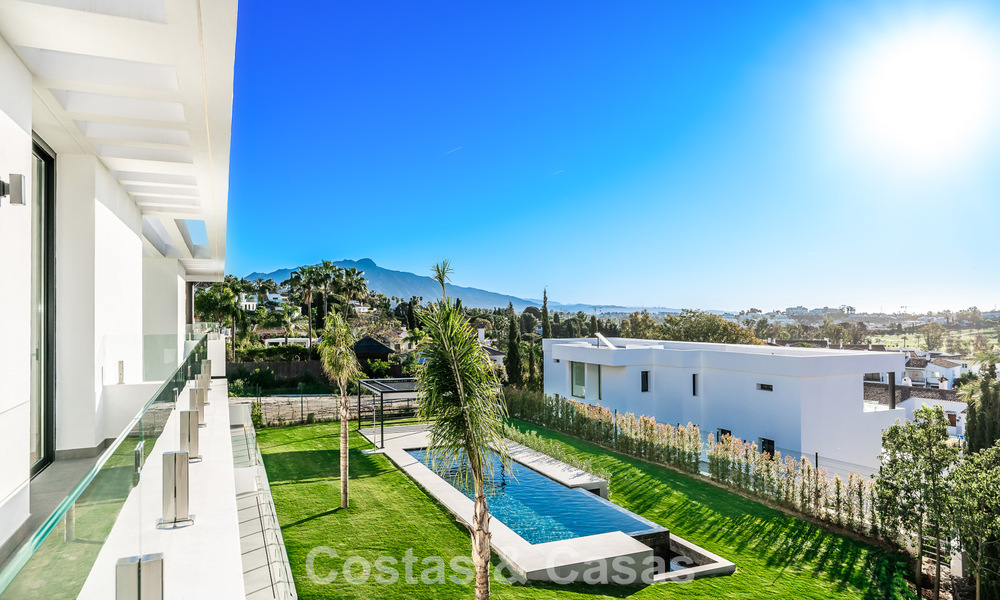 Nieuwe, energie efficiënte designervilla te koop, dicht bij de golfbanen, in Benahavis - Marbella 783135