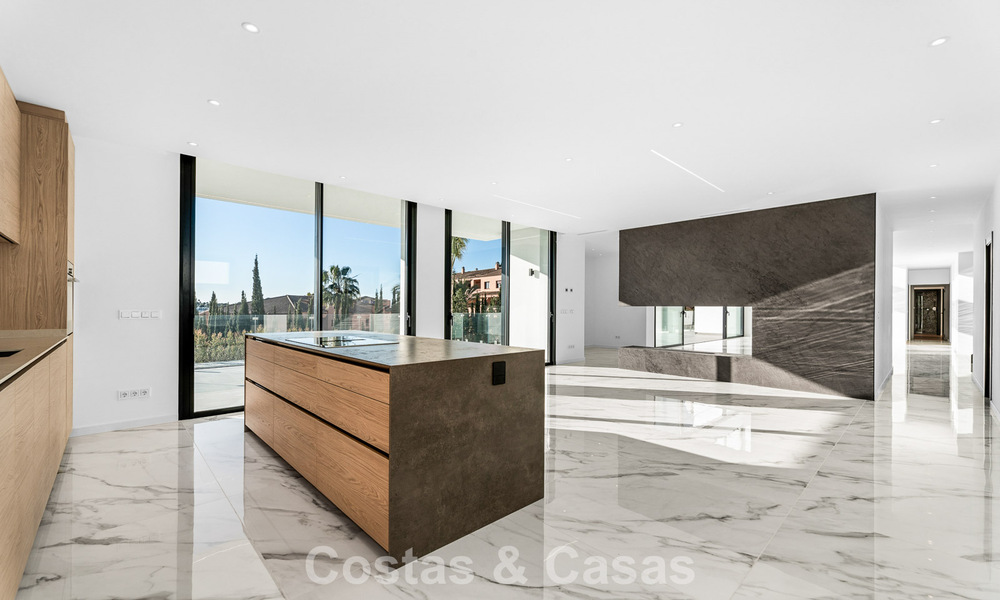 Nieuwe, energie efficiënte designervilla te koop, dicht bij de golfbanen, in Benahavis - Marbella 783138