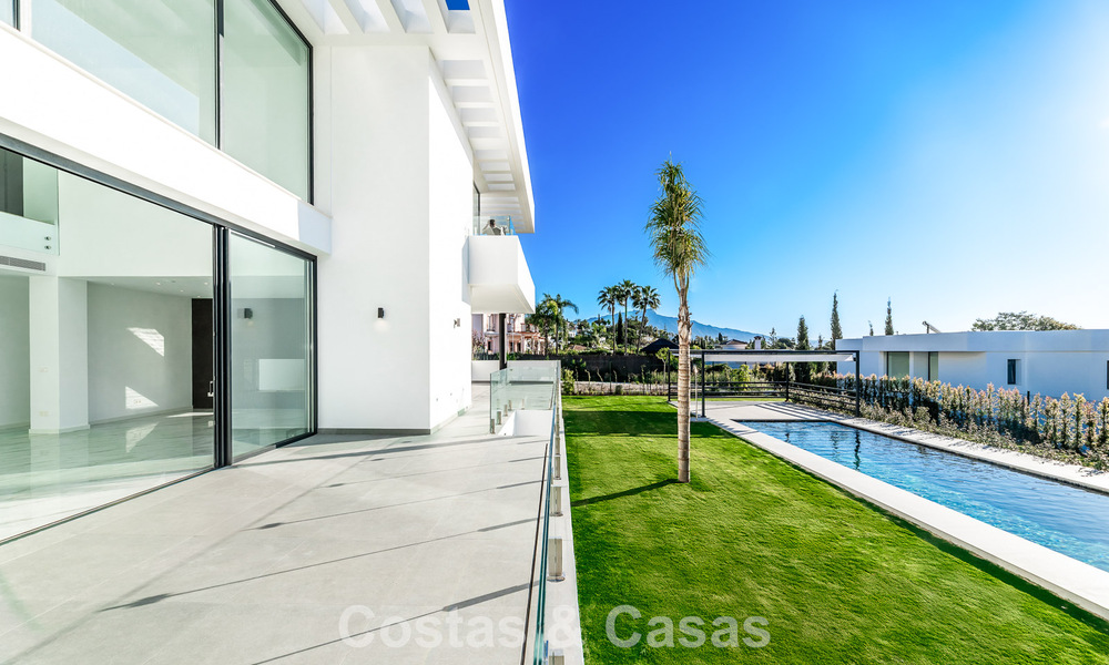 Nieuwe, energie efficiënte designervilla te koop, dicht bij de golfbanen, in Benahavis - Marbella 783139