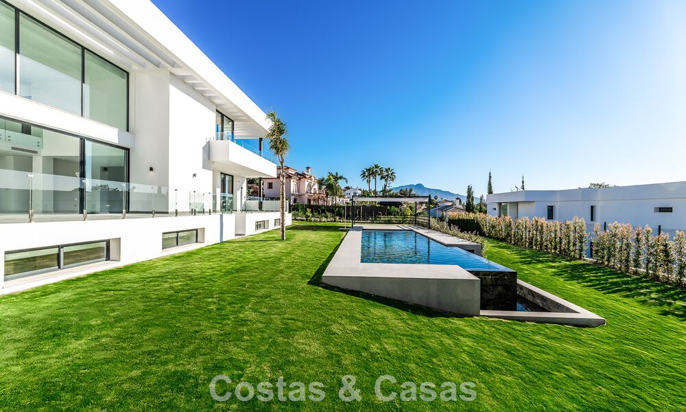 Nieuwe, energie efficiënte designervilla te koop, dicht bij de golfbanen, in Benahavis - Marbella 783142
